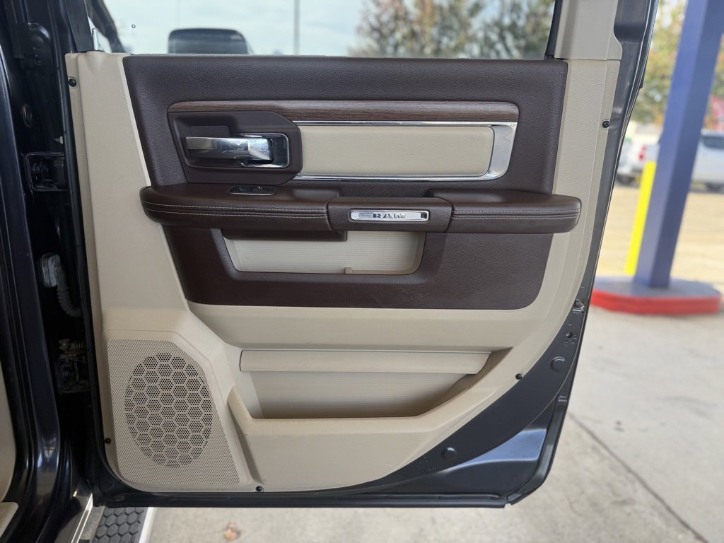 Used 2013 RAM 1500 Laramie w/ Convenience Group image 20