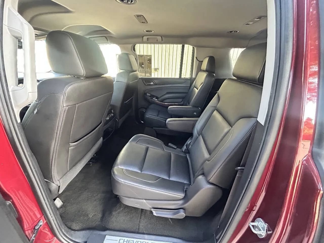Used 2017 Chevrolet Suburban Premier RWD image 13