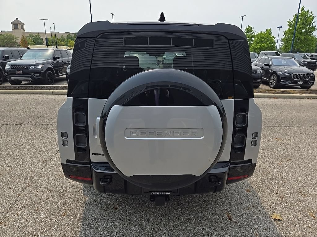 Certified 2024 Land Rover Defender 130 X AWD/4WD image 6