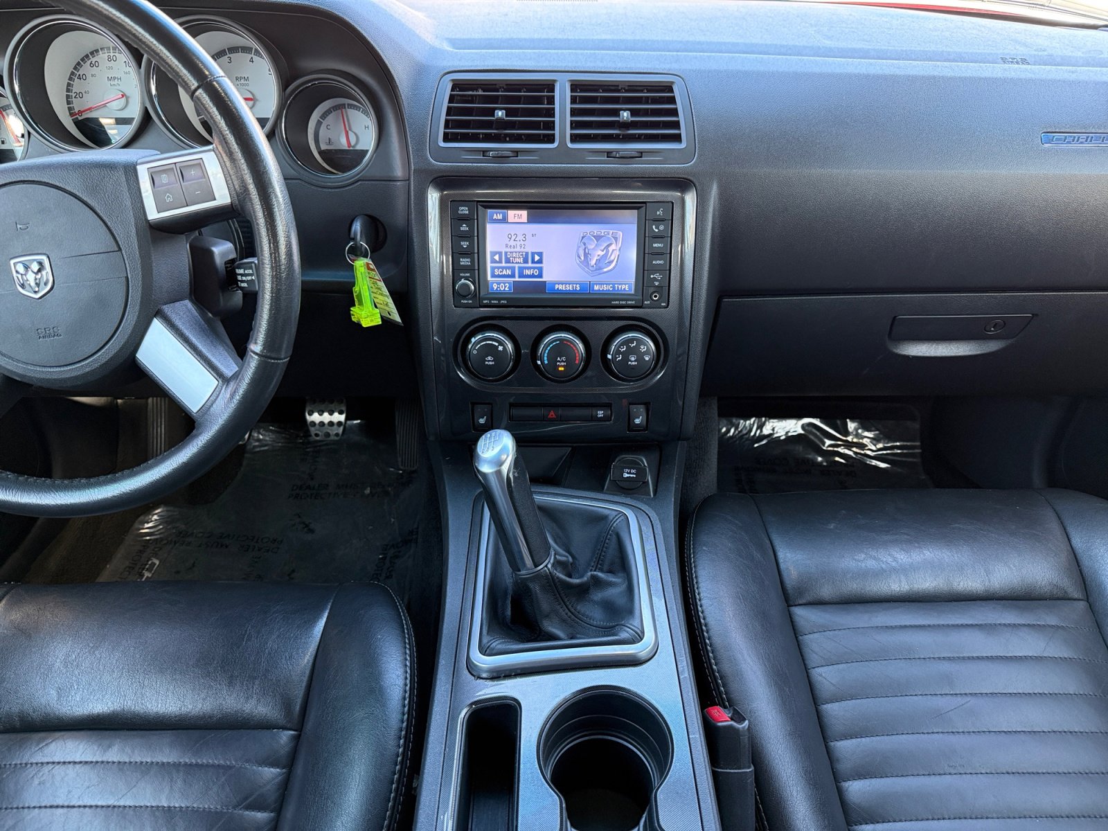 Used 2010 Dodge Challenger R/T image 11