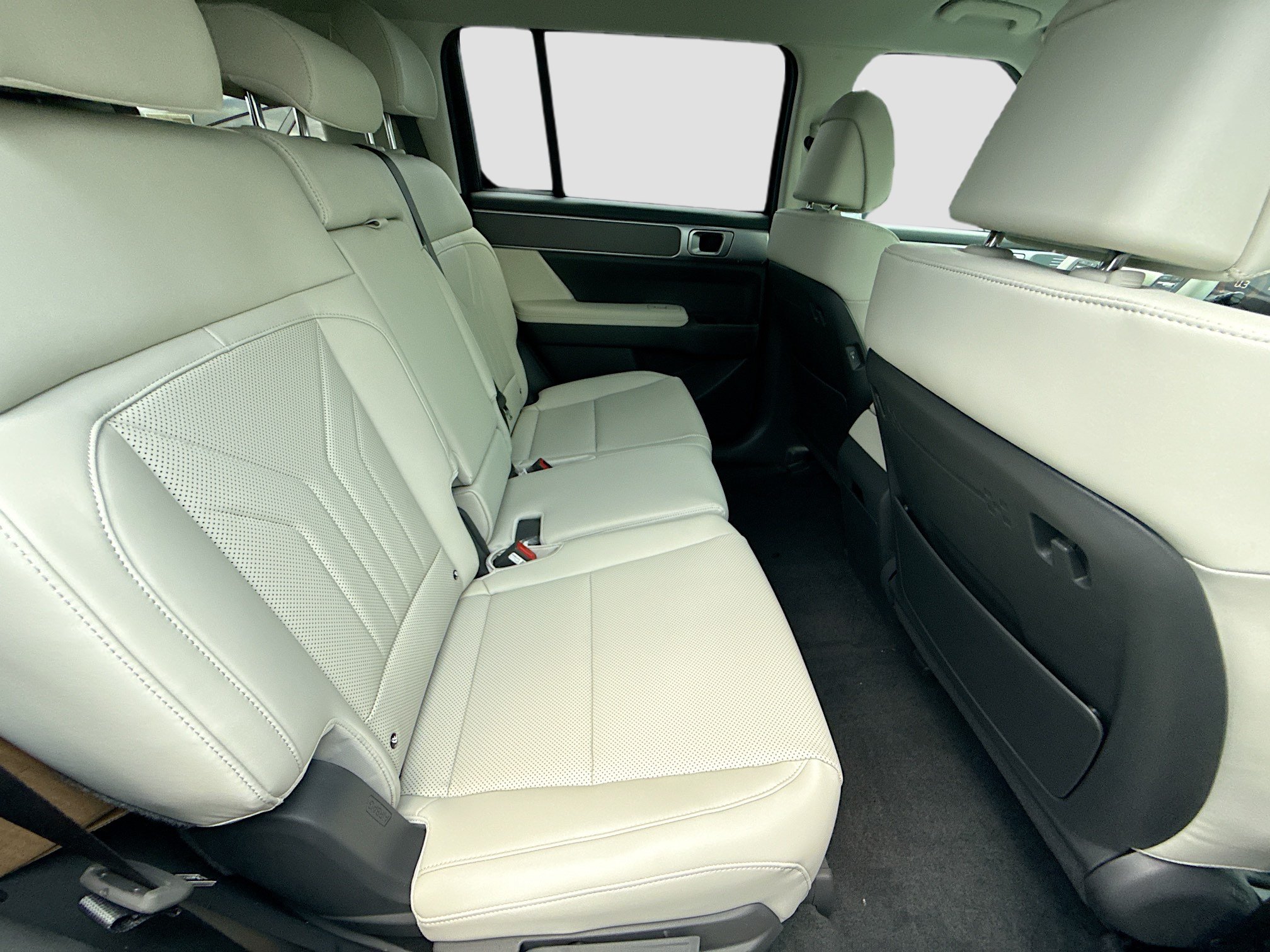 New 2026 Hyundai Santa Fe SEL FWD image 19