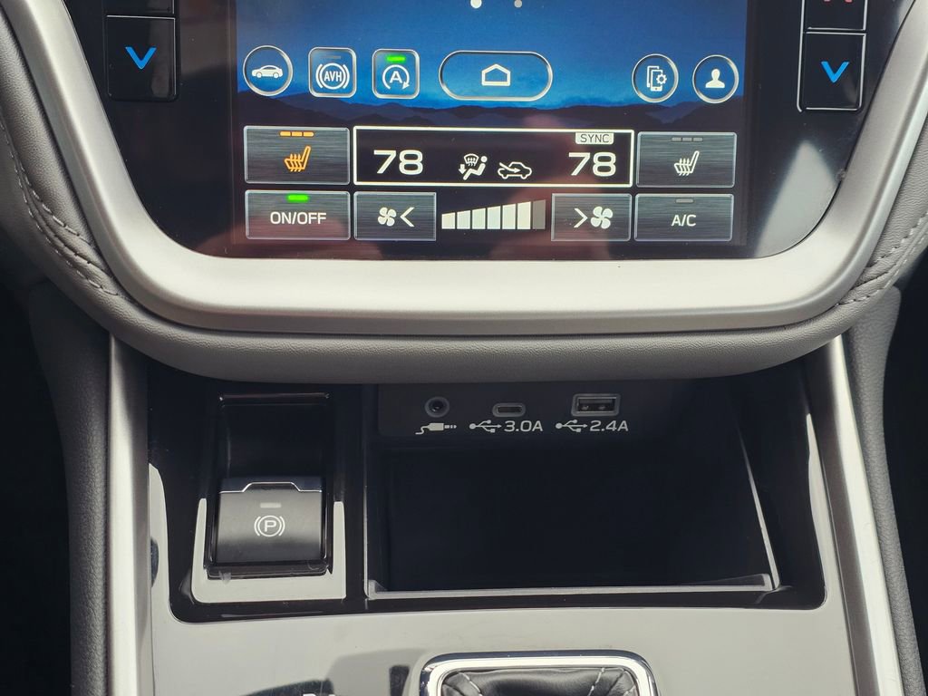 Certified 2025 Subaru Legacy Premium AWD/4WD image 31