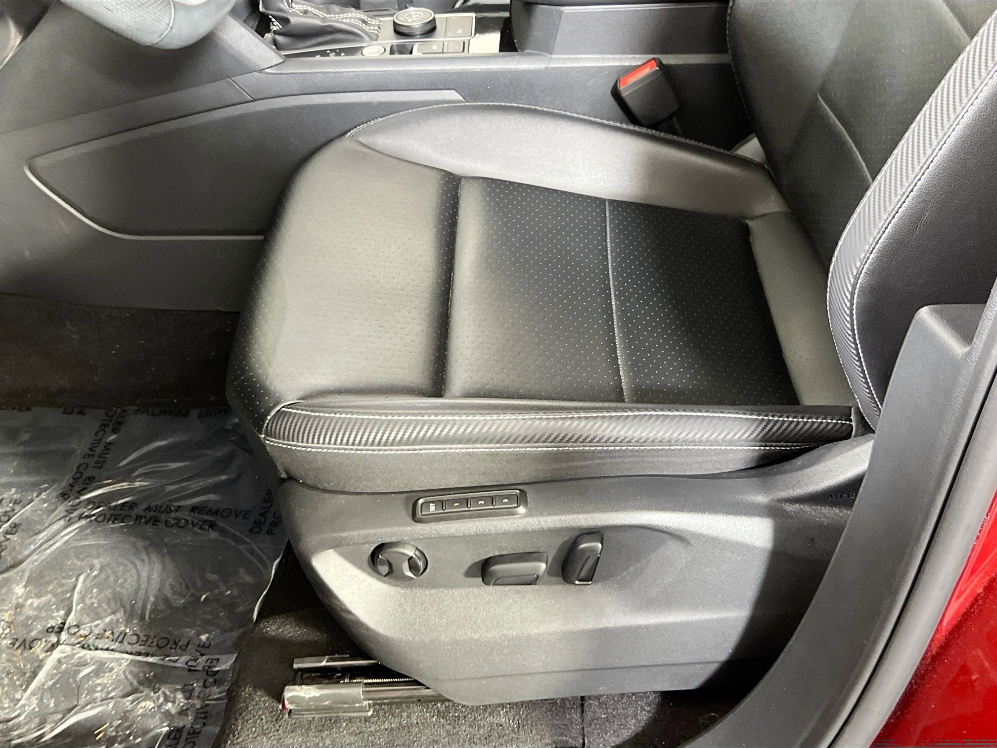 Used 2022 Volkswagen Atlas Cross Sport SEL R-Line image 19