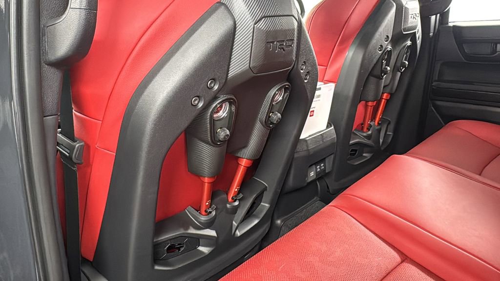 Used 2025 Toyota Tacoma TRD Sport image 38