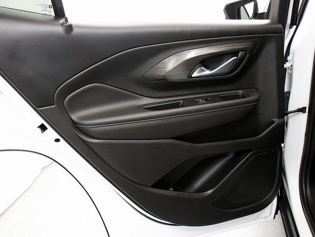 Used 2022 GMC Terrain SLE w/ Driver Convenience Package image 26