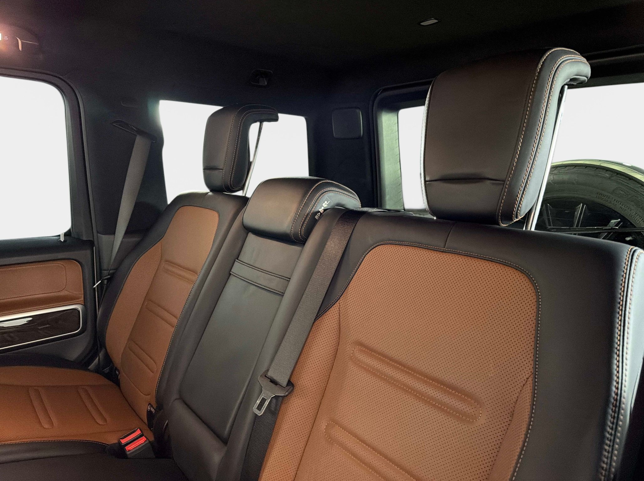 Used 2022 Mercedes-Benz G 550 image 28