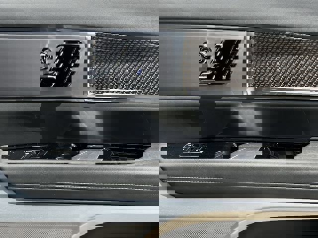 New 2026 Cadillac Vistiq Luxury image 24