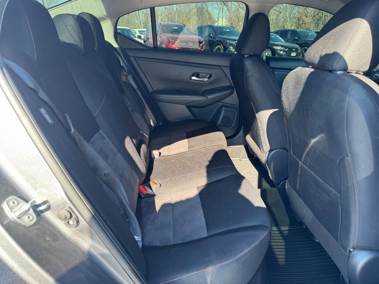 Used 2024 Nissan Sentra SR FWD image 11
