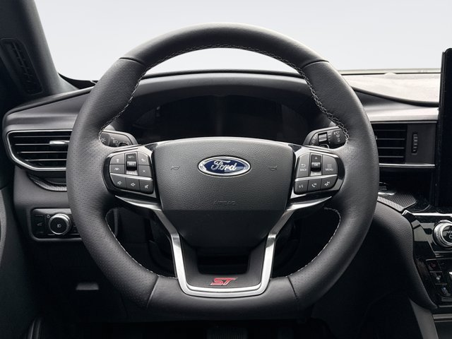 Used 2023 Ford Explorer ST w/ Equipment Group 401A AWD/4WD image 12