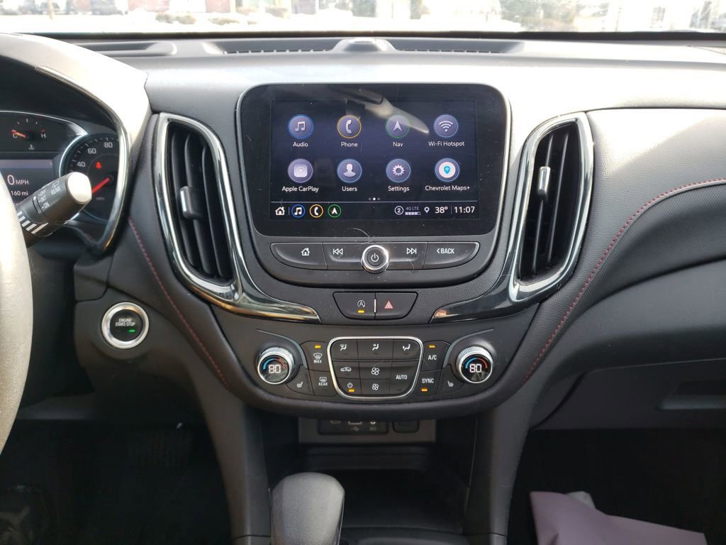 Used 2022 Chevrolet Equinox RS w/ Infotainment Package image 18