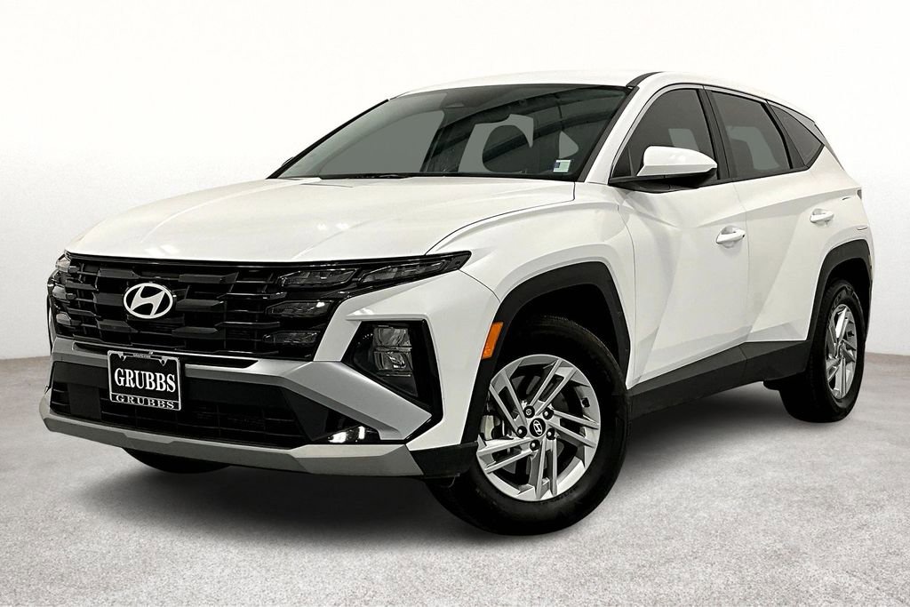 Used 2025 Hyundai Tucson SE AWD/4WD image 14