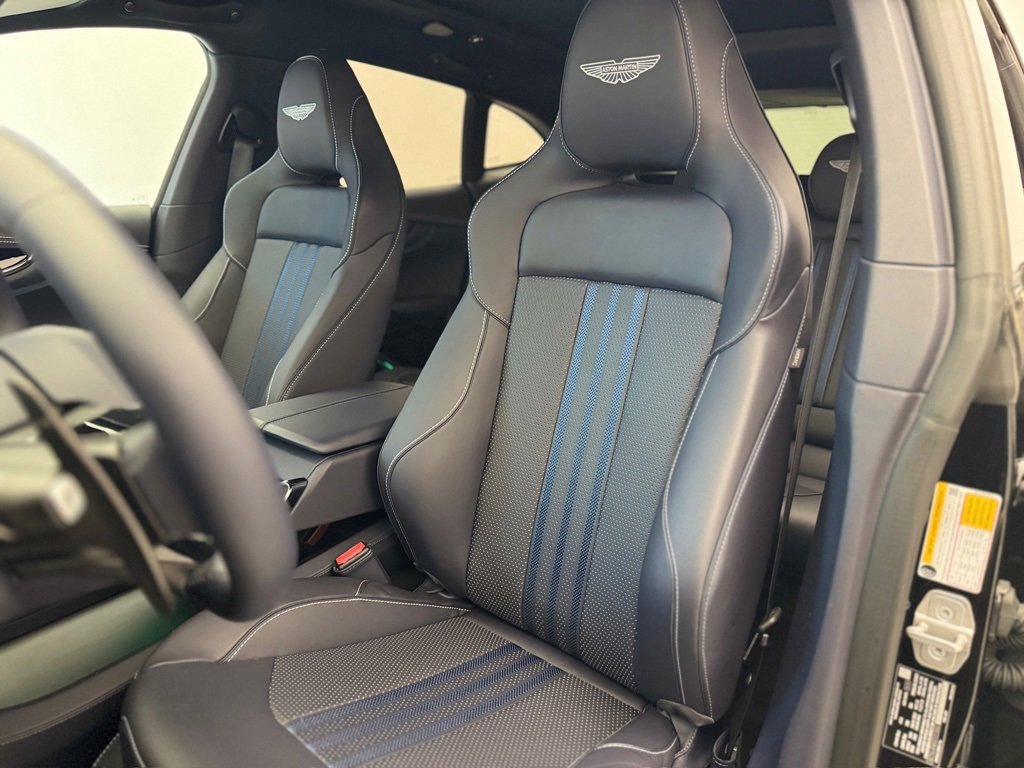 New 2025 Aston Martin DBX 707 image 6