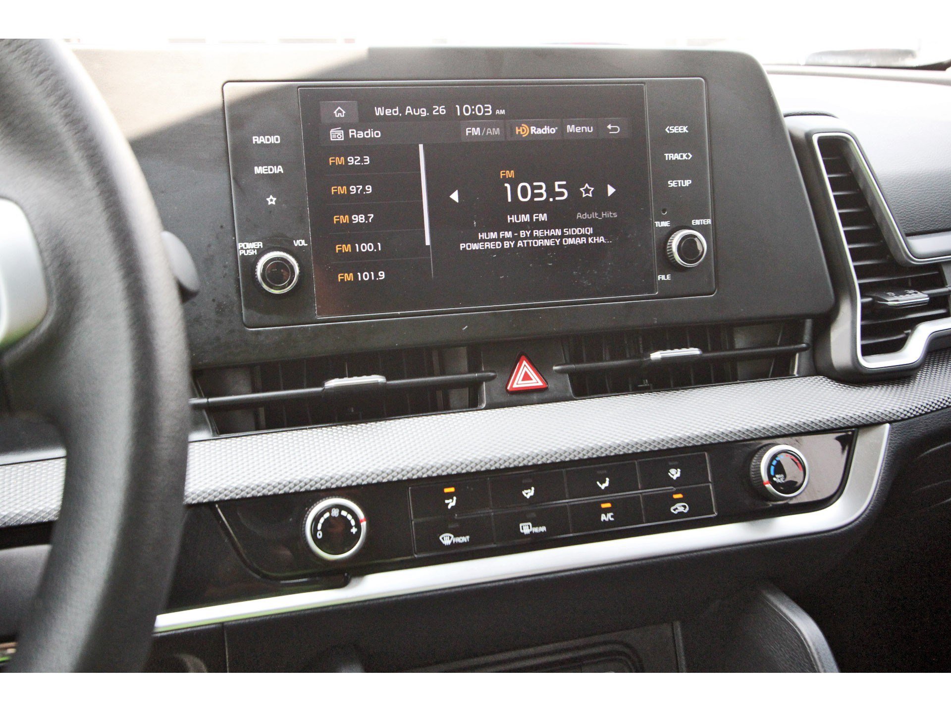 Certified 2025 Kia Sportage LX FWD image 25