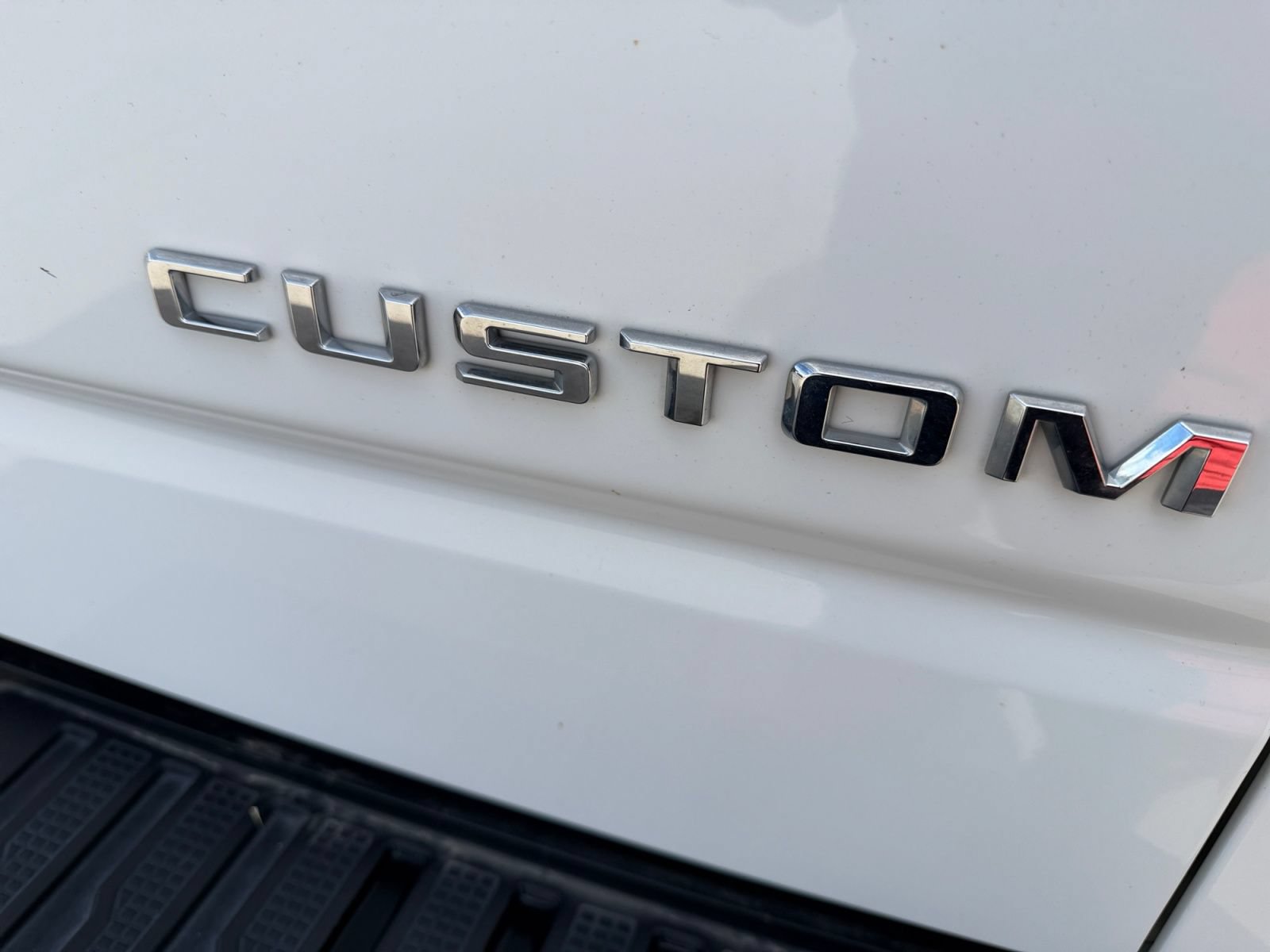 Used 2020 Chevrolet Silverado 1500 Custom Trail Boss w/ Custom Convenience Package AWD/4WD image 29