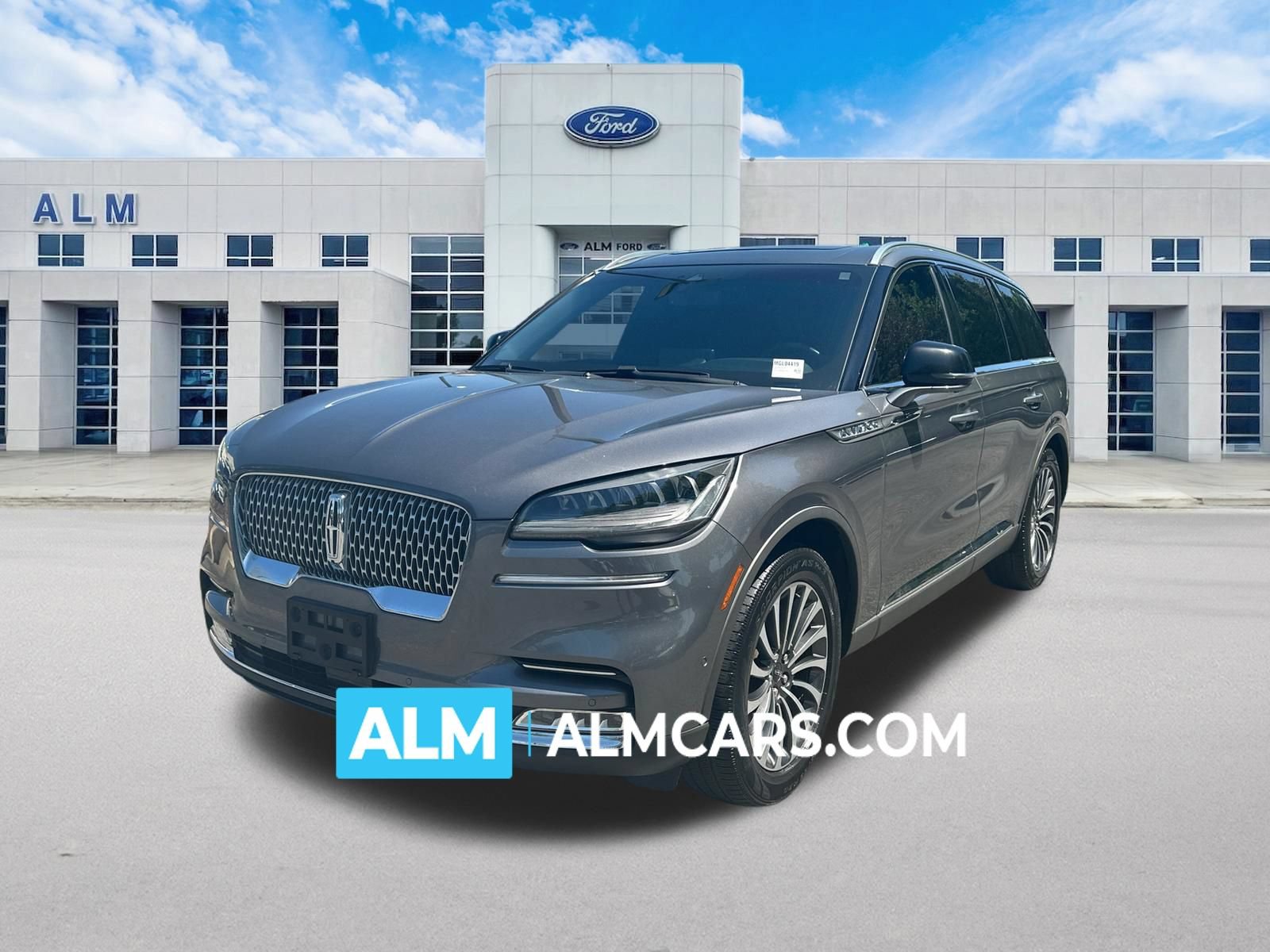 Used 2021 Lincoln Aviator Reserve w/ Class IV Trailer Tow Package RWD image 1