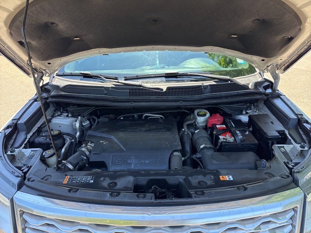 Used 2017 Ford Explorer Platinum image 35