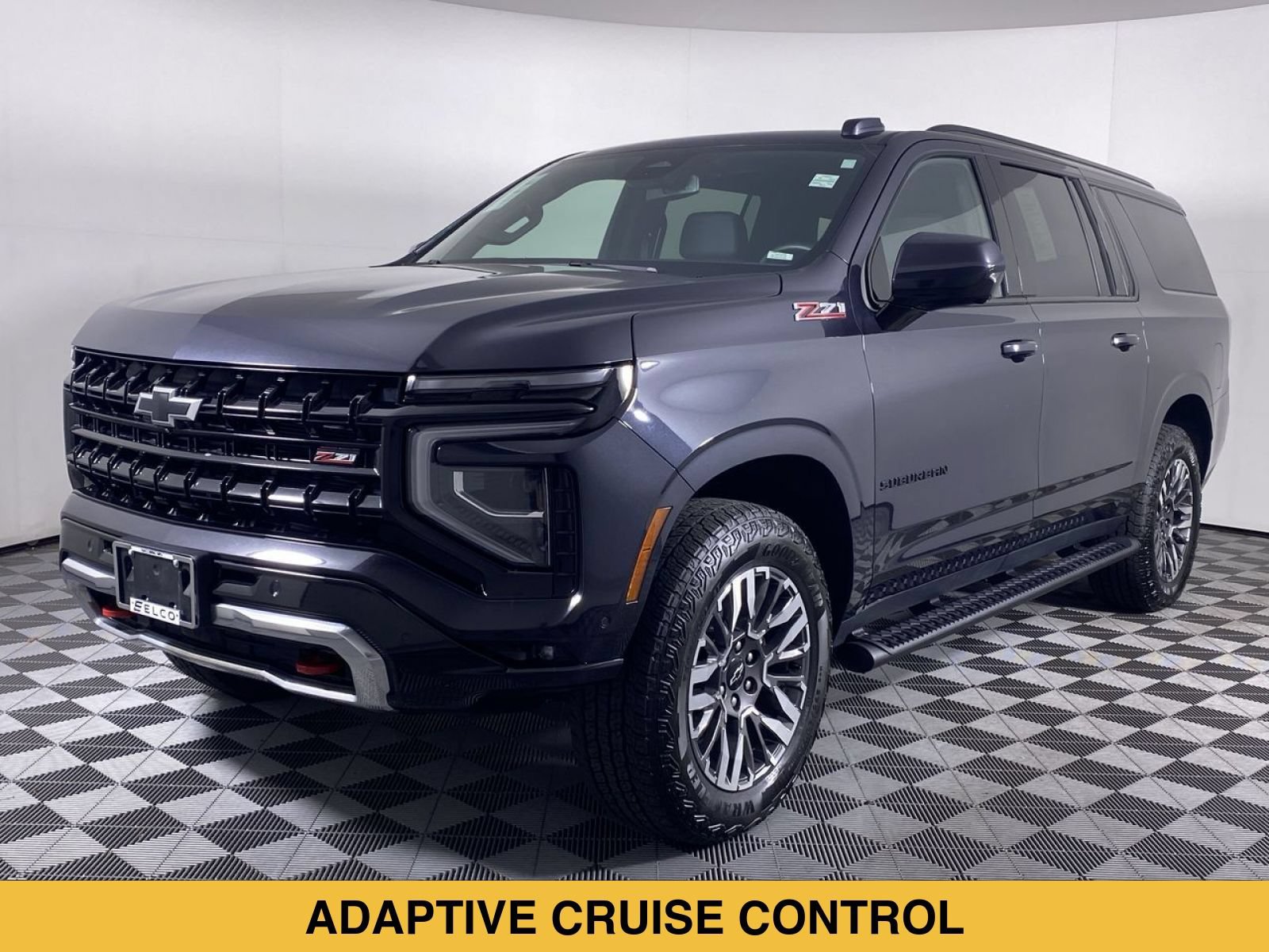 Certified 2025 Chevrolet Suburban Z71 AWD/4WD image 17