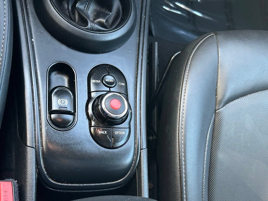 Used 2019 MINI Cooper Countryman FWD image 19