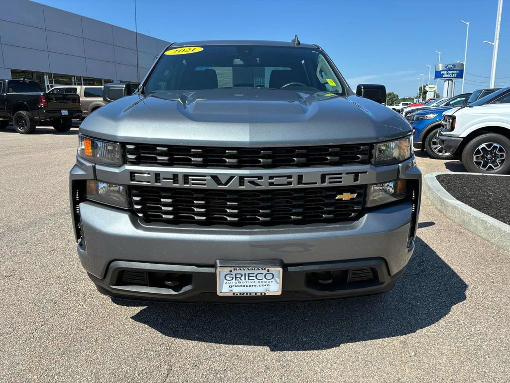 Used 2021 Chevrolet Silverado 1500 Custom w/ Safety Confidence Package AWD/4WD image 7
