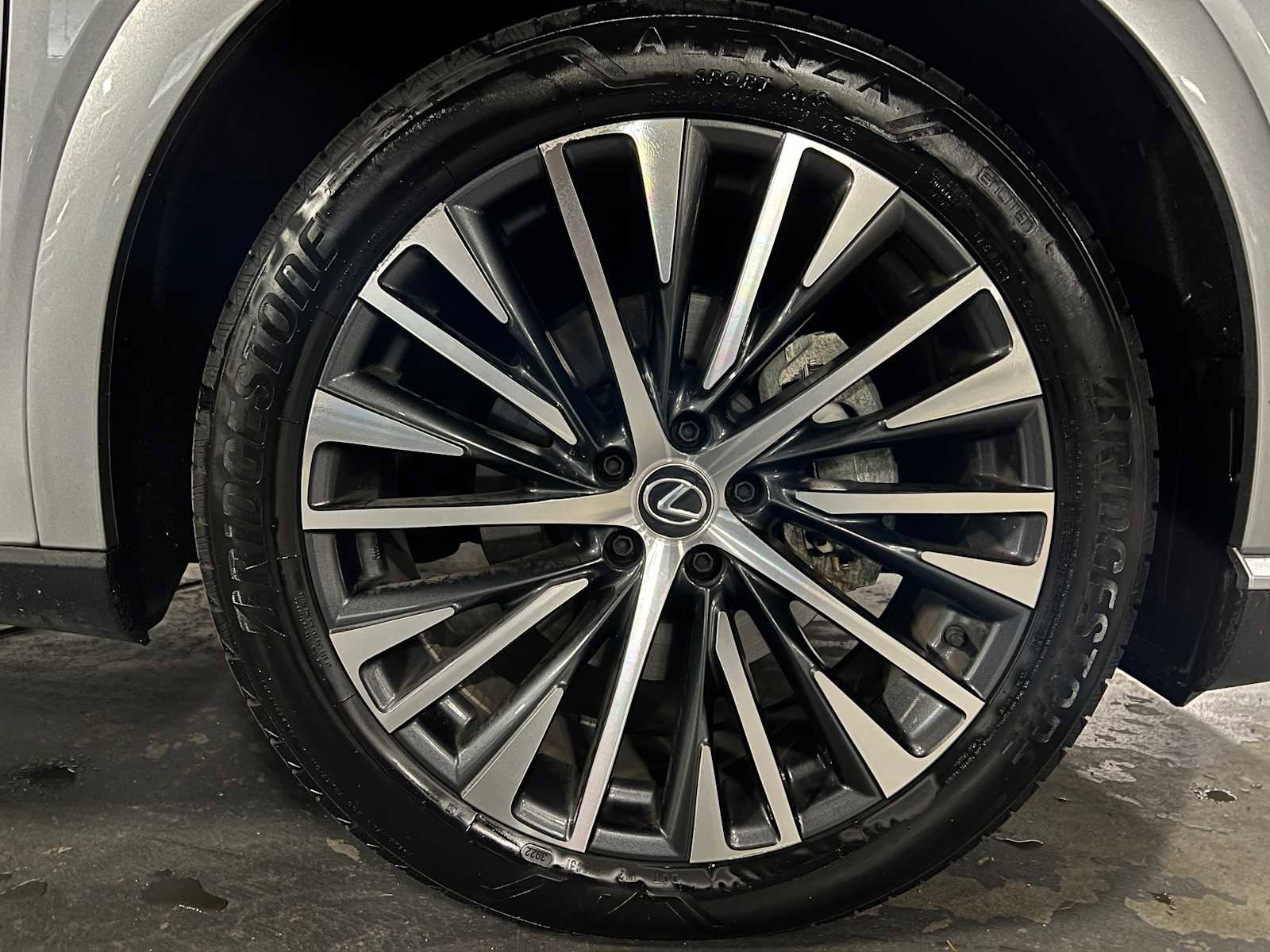 Used 2023 Lexus RX 350 Premium Plus image 9