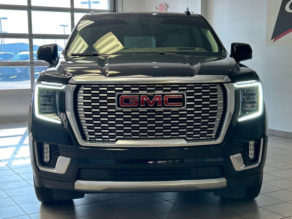 Used 2022 GMC Yukon Denali image 2