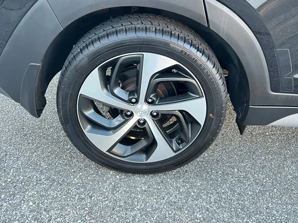 Used 2018 Hyundai Tucson Limited w/ Ultimate Package 02 image 34