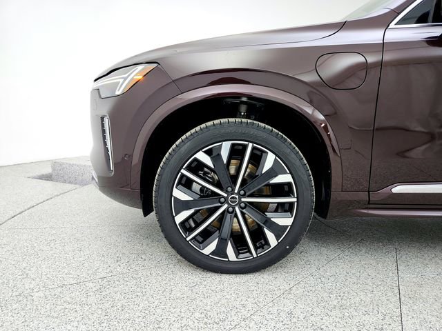 New 2026 Volvo XC90 T8 Ultra w/ Protection Package Premier image 13
