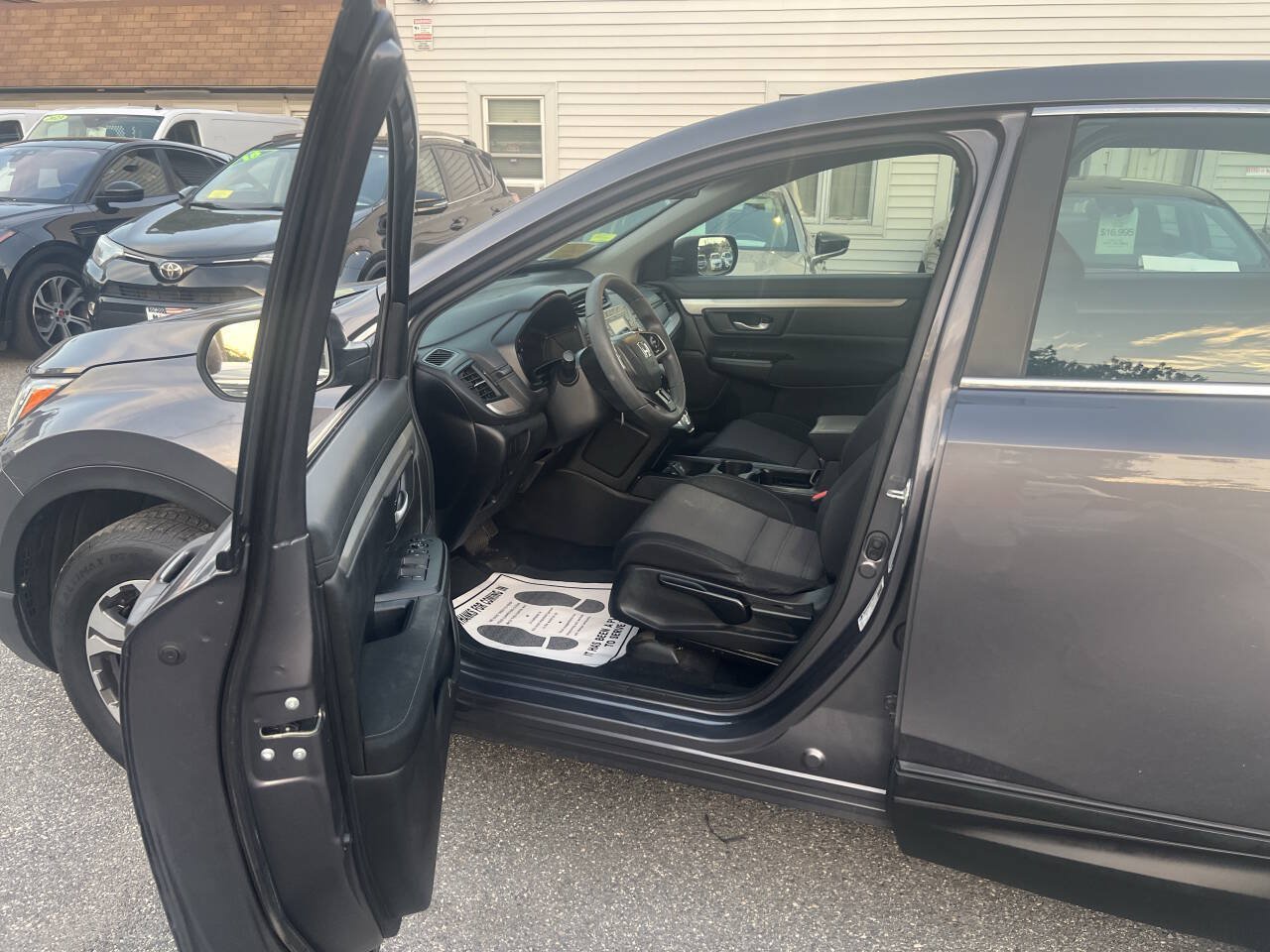 Used 2018 Honda CR-V LX image 24