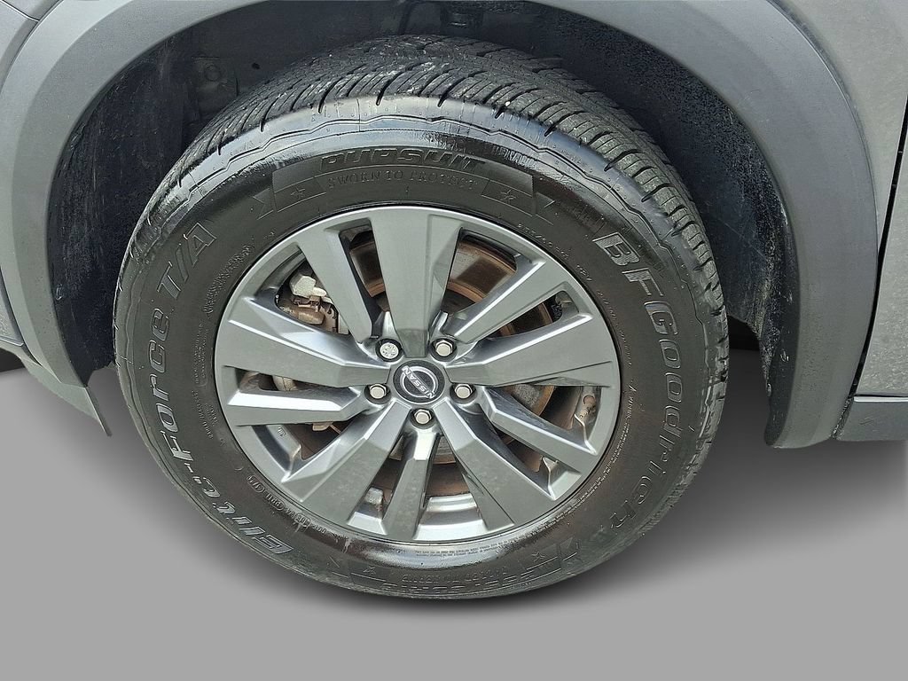 Used 2024 Nissan Pathfinder SV FWD image 8