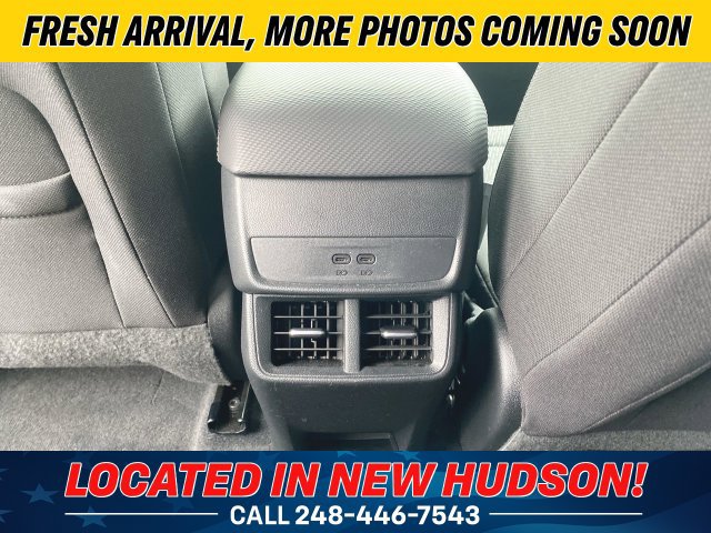 Used 2026 Chevrolet Equinox LT AWD/4WD image 21