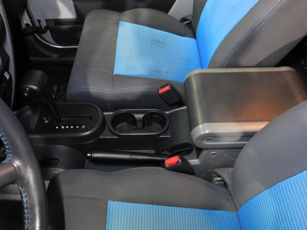 Used 2010 Jeep Wrangler Sport AWD/4WD image 25
