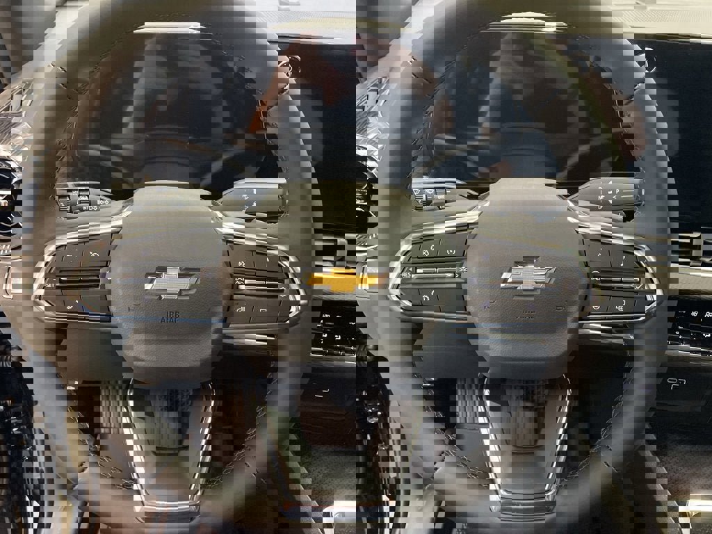 New 2026 Chevrolet Equinox LT w/ Convenience Package II image 18