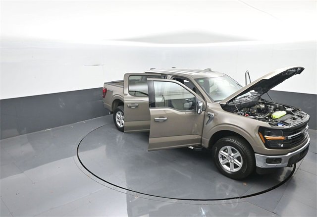 New 2025 Ford F150 XLT w/ Equipment Group 302A MID image 36