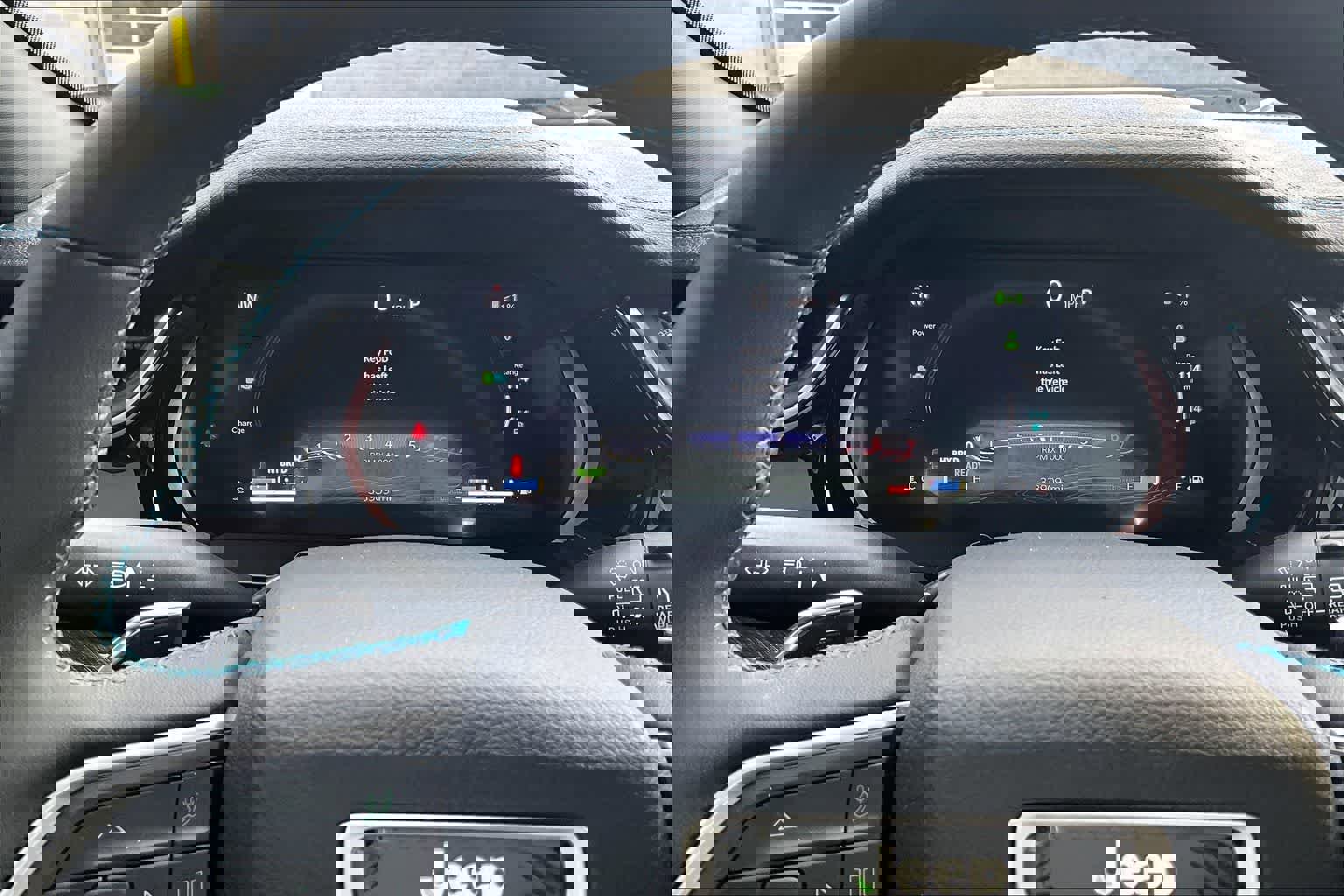 Used 2023 Jeep Grand Cherokee Trailhawk image 18