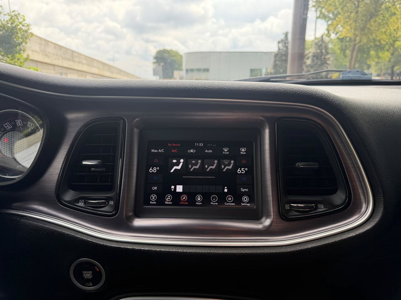 Used 2018 Dodge Challenger SXT RWD image 20