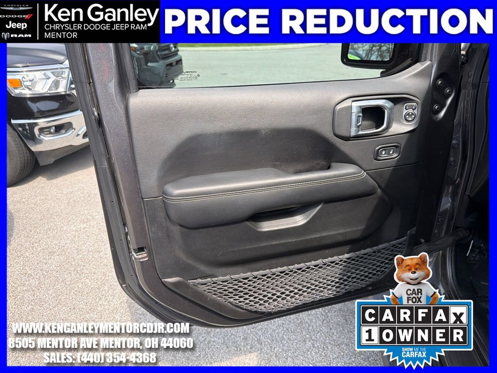Used 2022 Jeep Gladiator Overland w/ Trailer Tow Package AWD/4WD image 10