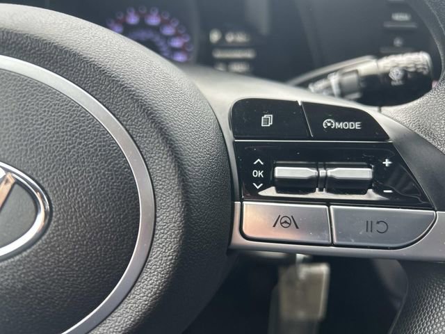 Certified 2023 Hyundai Elantra SE w/ Cargo Package image 23