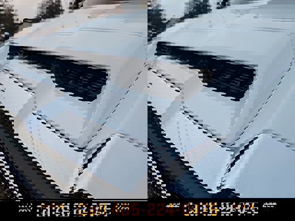 New 2026 GMC Sierra 2500 SLT w/ SLT Convenience Package image 5