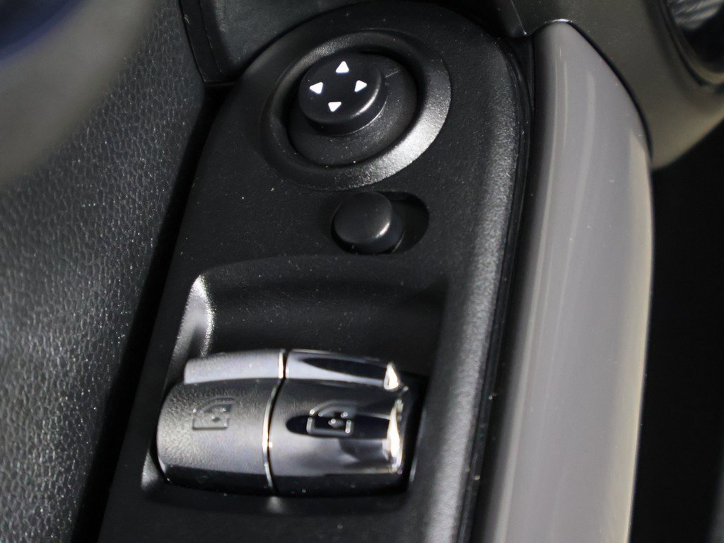 Used 2019 MINI Cooper Hardtop image 24