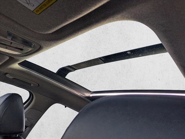 Used 2019 Hyundai Santa Fe FWD image 16