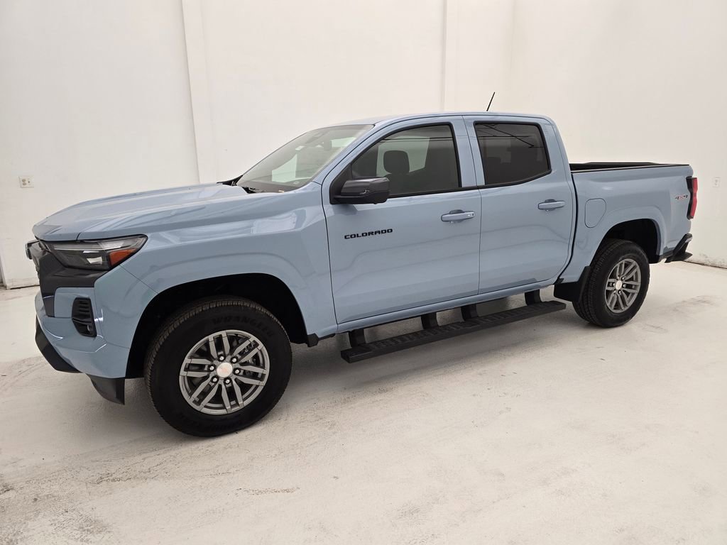 New 2025 Chevrolet Colorado LT w/ LT Convenience Package image 31