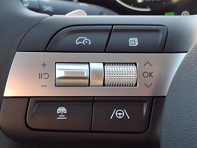 New 2026 Hyundai Tucson Limited image 23