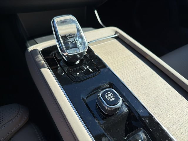 New 2026 Volvo XC90 B6 Ultra w/ Protection Package Premier image 18
