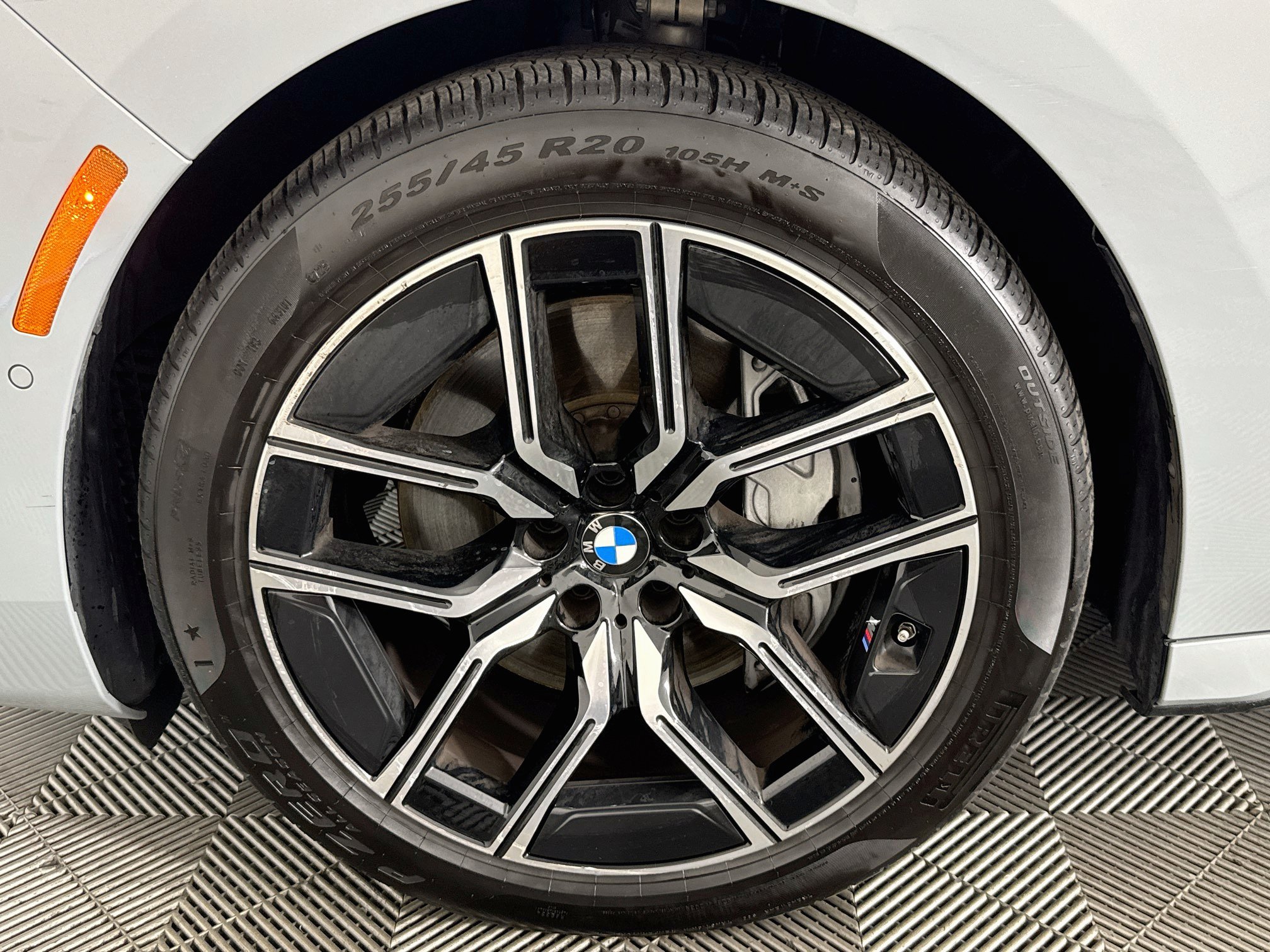 Used 2026 BMW 740i RWD image 66