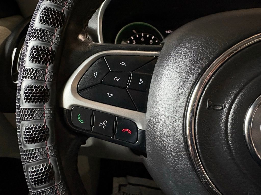 Used 2017 Jeep Compass Limited image 26