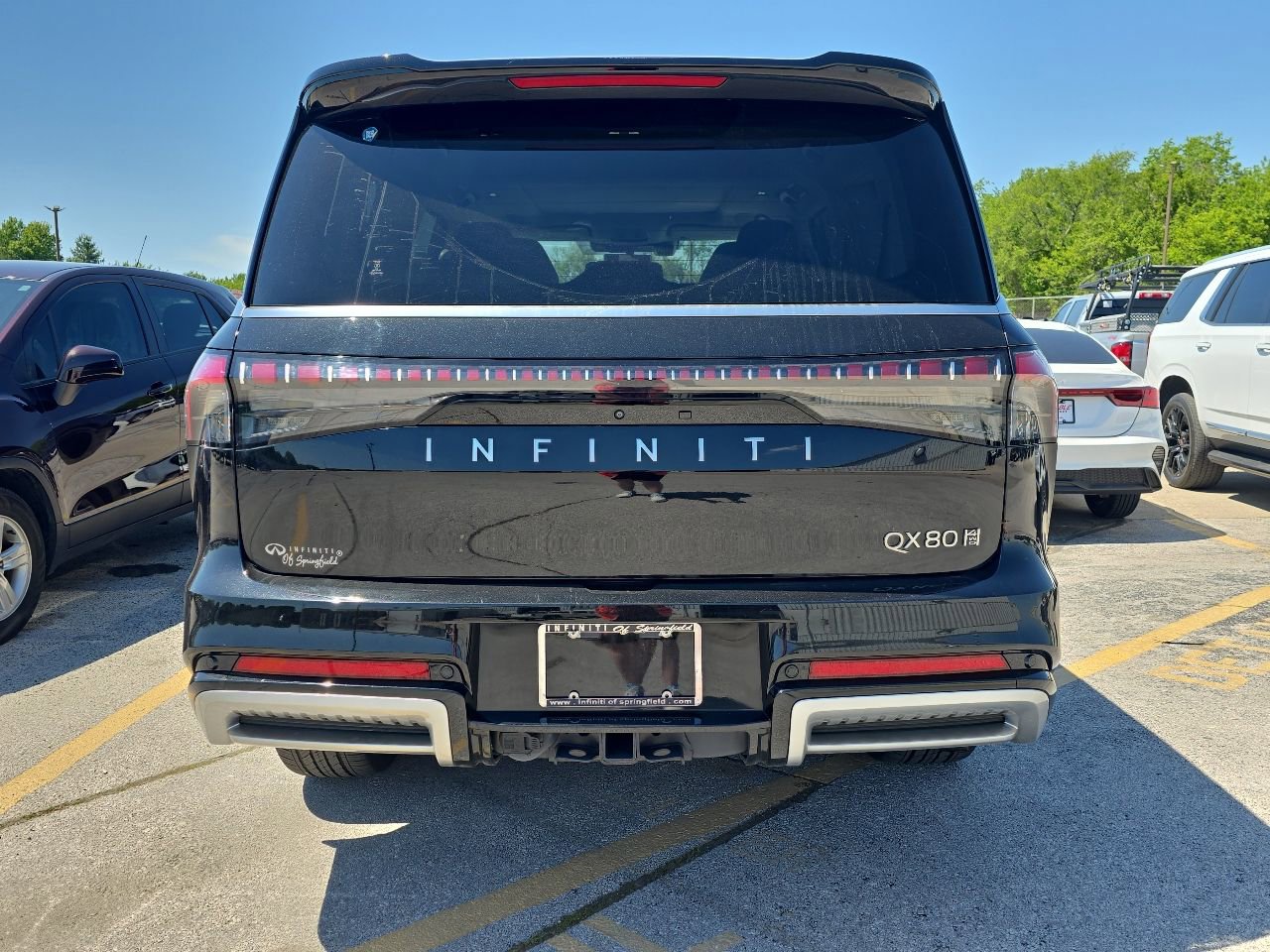 Certified 2025 INFINITI QX80 Sensory AWD/4WD image 5