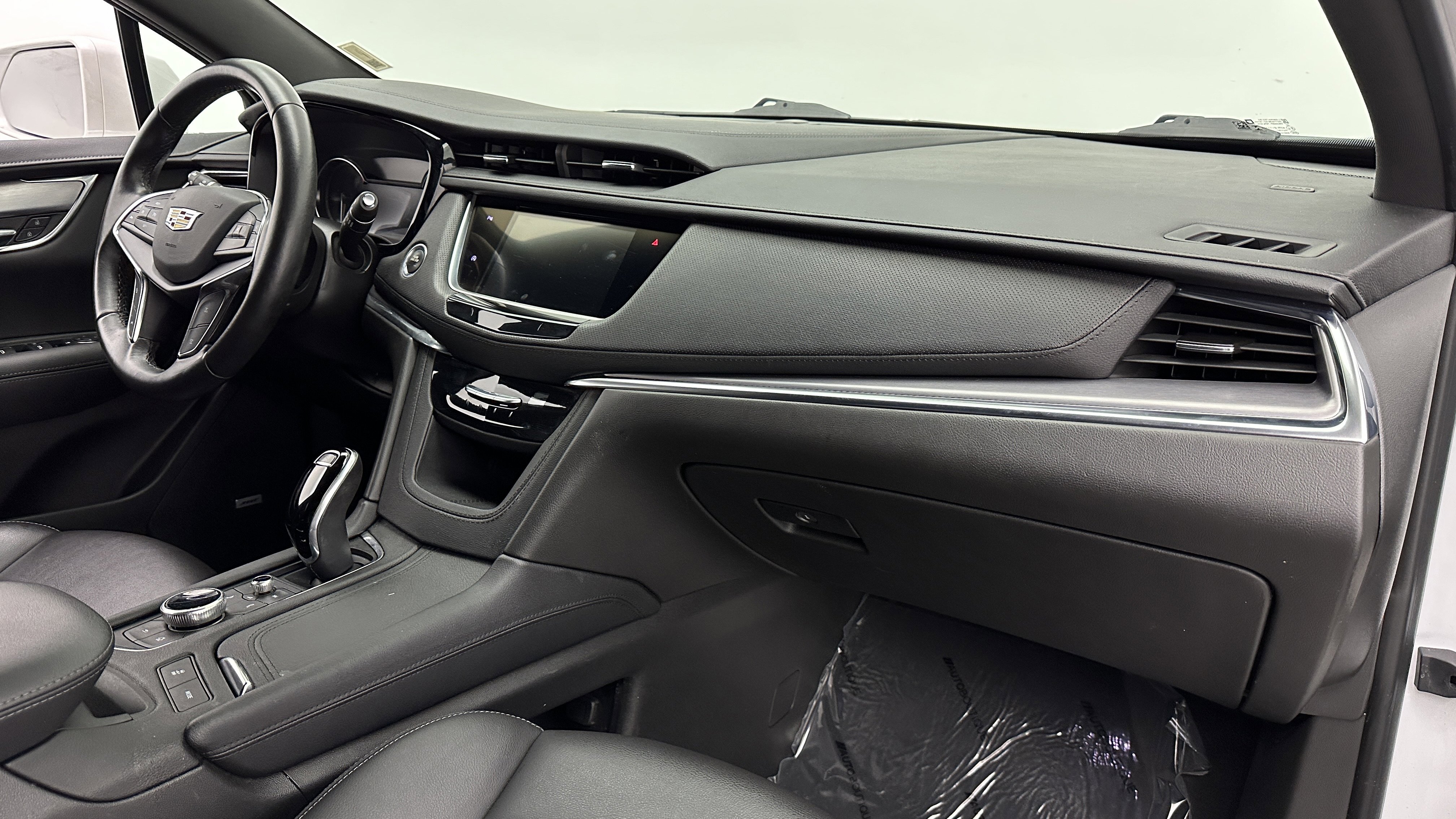 Used 2020 Cadillac XT5 Luxury image 35