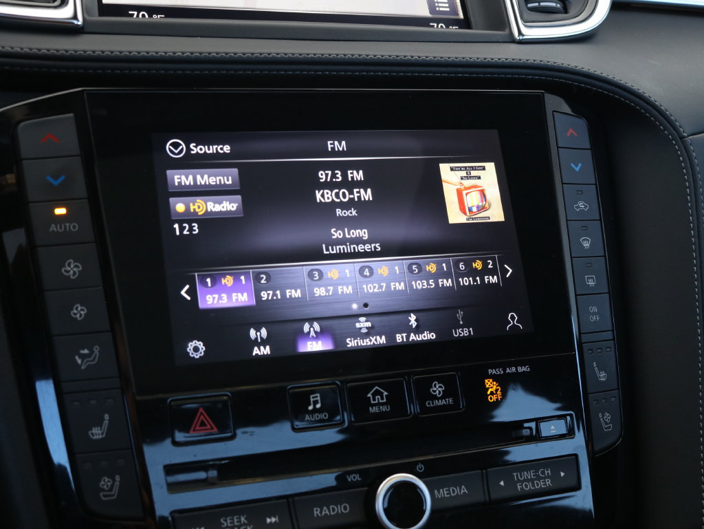 Used 2023 INFINITI QX50 Sport AWD/4WD image 17