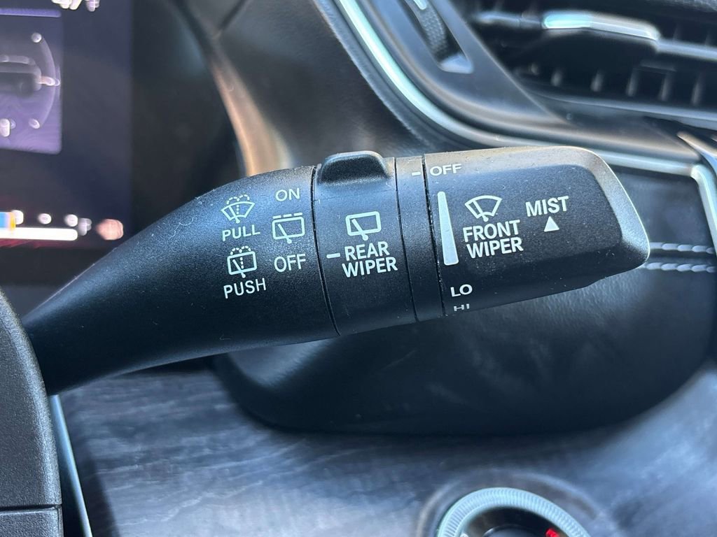 Used 2022 Jeep Grand Cherokee Limited AWD/4WD image 28