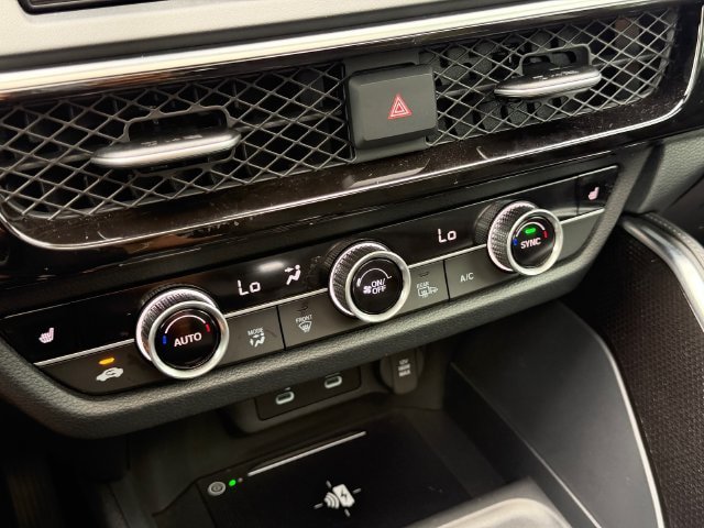 Used 2025 Acura ADX FWD image 28